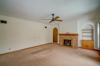 2962 Thinnes St, Cross Plains, WI 53528 - photo 7
