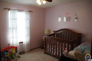 12352 Q Rd, Hoyt, KS 66440 - photo 6