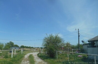 1320 N Caney St, Copan, OK 74022 - photo 2