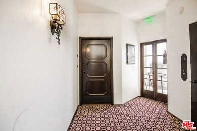 1302 N Sweetzer Ave unit 401, West Hollywood, CA 90046 - photo 2