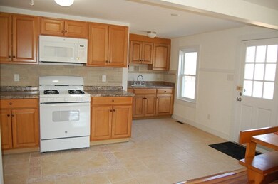 1 Tarkiln Rd unit 1, Kingston, MA 02364 - photo 3