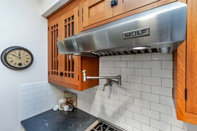 1124 Wakefield Dr, Houston, TX 77018 - photo 3