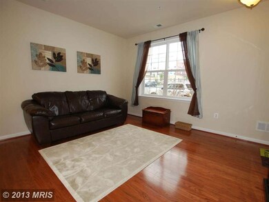 42611 Hollyhock Terrace unit 20M, Ashburn, VA 20148 - photo 4