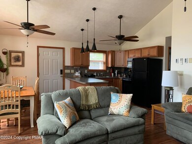 115 Crescent Way, Albrightsville, PA 18210 - photo 4