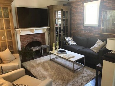 279 Alexander Alley, Columbus, OH 43206 - photo 5