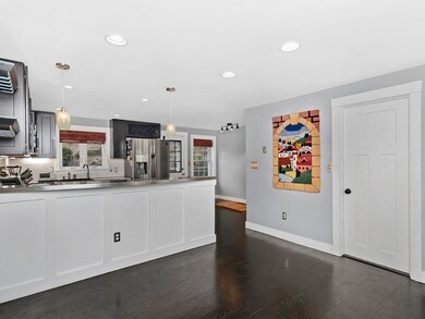 43 Merrymount Rd unit 4, Quincy, MA 02169 - photo 4