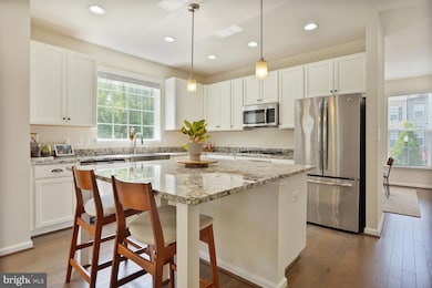 8108 Honey Bee Way, Manassas Park, VA 20111 - photo 6