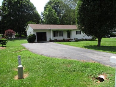 145 Bowman Rd, Statesville, NC 28625 - photo 4