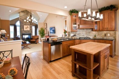 4400 Allegiant St unit 112, Center Valley, PA 18034 - photo 2