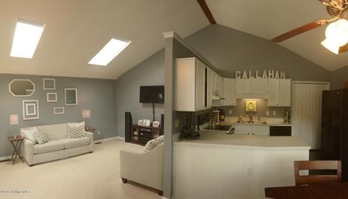 8510 Roseborough Rd, Louisville, KY 40228 - photo 7