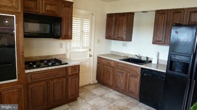 3203 Saint Lukes Ln, Gwynn Oak, MD 21207 - photo 6