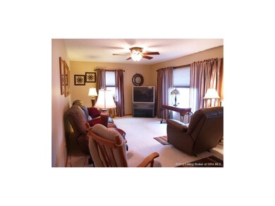 3303 Deerwood Dr, New Albany, IN 47150 - photo 3