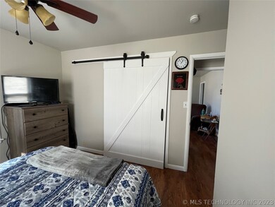 1102 S 8th St, McAlester, OK 74501 - photo 7