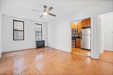 807 Riverside Dr unit 4H, New York, NY 10032 - photo 2