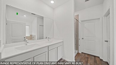 106 Whispering Pines Ln, Dayton, TX 77535 - photo 6