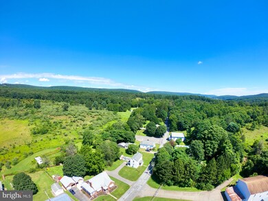 21 Reynolds Rd, Tamaqua, PA 18252 - photo 2