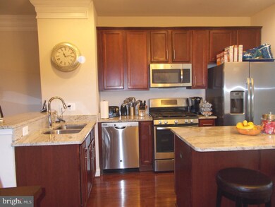 4532 Potomac Highlands Cir unit 89, Triangle, VA 22172 - photo 6