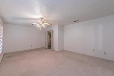 2840 Winterhaven Dr, Hurst, TX 76054 - photo 6