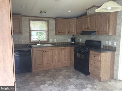 87 Paradise Ln, New Bloomfield, PA 17068 - photo 5