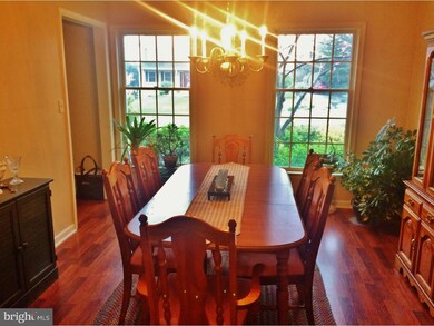 1109 Candlewycke Dr, Laurys Station, PA 18059 - photo 7