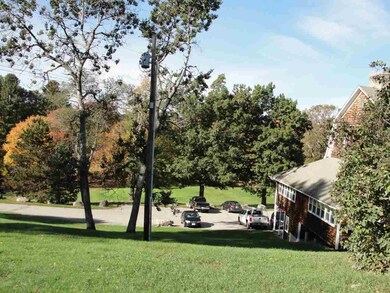 9 St Andrews Way, Londonderry, NH 03053 - photo 3