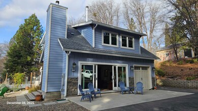 713 Mountain Oak Dr, Mount Shasta, CA 96067 - photo 2