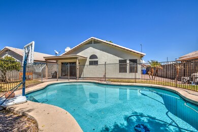 Gated Play Pool
