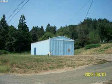 426 N Side Rd, Sutherlin, OR 97479 - photo 6