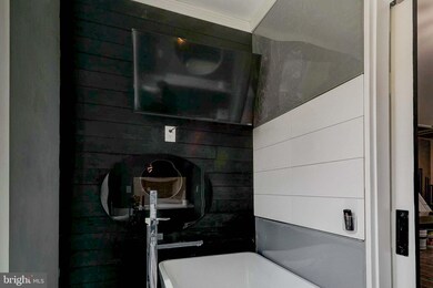 1821 E 31st St, Baltimore, MD 21218 - photo 5