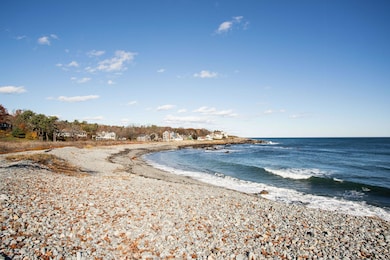 7 Intervale Rd, Cape Neddick