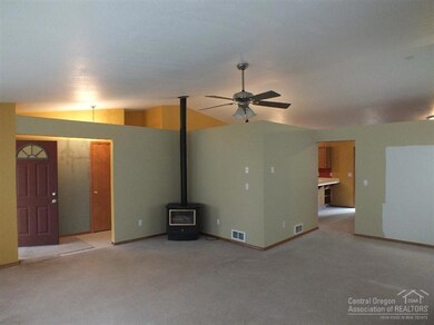 62740 Dixon Loop, Bend, OR 97701 - photo 6