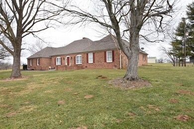 935 Talmage Mayo Rd, Harrodsburg, KY 40330 - photo 2