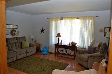 932 Robin Ct, Dyer, IN 46311 - photo 4