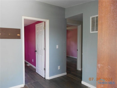 4111 Allen Township 142, Findlay, OH 45840 - photo 5