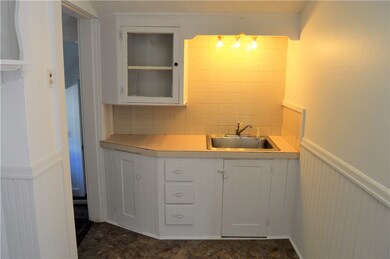 22 Fuller St, Warwick, RI 02889 - photo 7