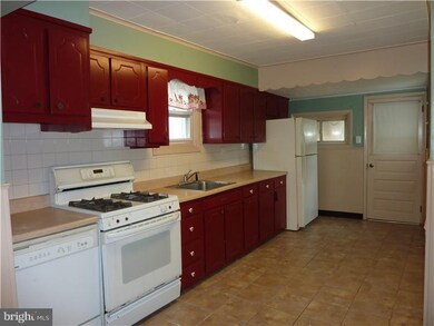 17 Nicholson Rd, Mount Ephraim, NJ 08059 - photo 3