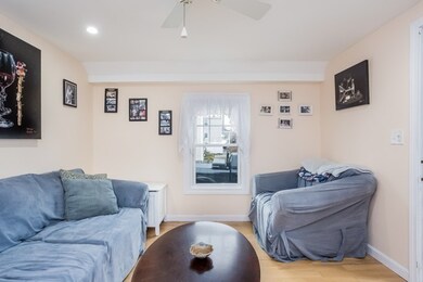 35 Deering Square, Rockland, MA 02370 - photo 5