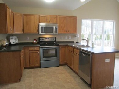 Wonderful Kitchen with new countertops, new stainl