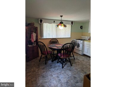 135 Spring Rd, Millville, NJ 08332 - photo 5