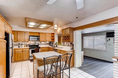 2532 E Aster Drive Phoenix AZ-large-004-