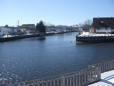 750 Tunney Point Dr, Toms River, NJ 08753 - photo 5