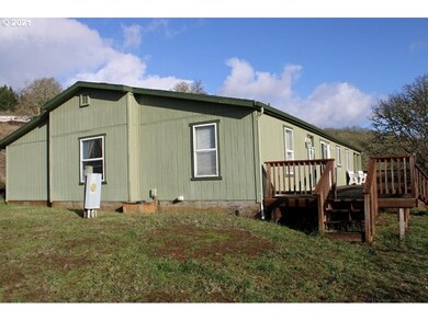 1480 NE Center St, Sheridan, OR 97378 - photo 4