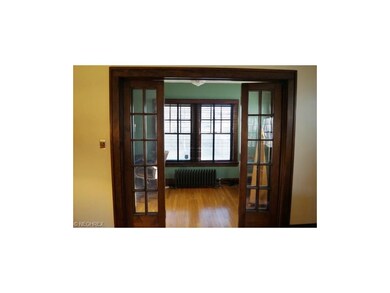 3304 Beechwood Ave, Cleveland, OH 44118 - photo 7