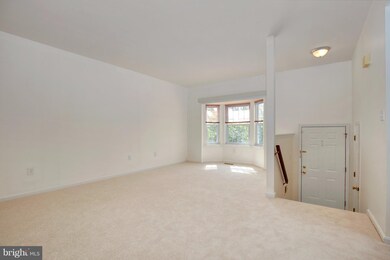 12348 Herrington Manor Dr, Silver Spring, MD 20904 - photo 3
