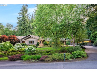 18008 Greenbluff Dr, Lake Oswego, OR 97034 - photo 3