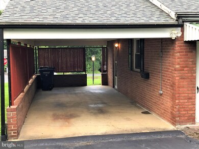 2 Hampton Rd, Round Hill, VA 20141 - photo 5