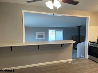 1316 E 2nd St, Kimball, NE 69145 - photo 5