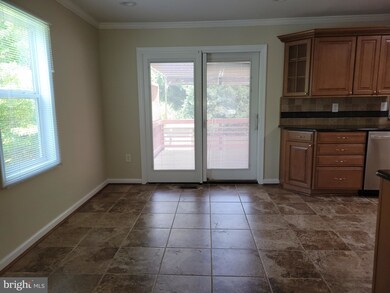 2512 Tabor Ct, Woodbridge, VA 22191 - photo 6