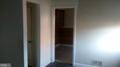 5208 56th Ave, Hyattsville, MD 20781 - photo 4