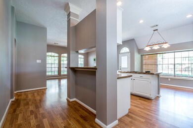 8302 E Copper Lakes Dr, Houston, TX 77095 - photo 6